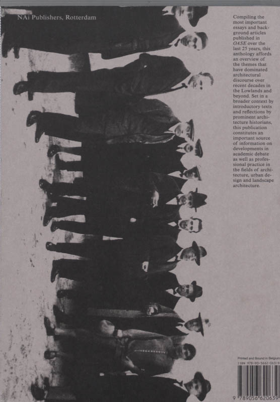 Achterkant van 75 Silver 25 Years of Critical Reflection on Architecture