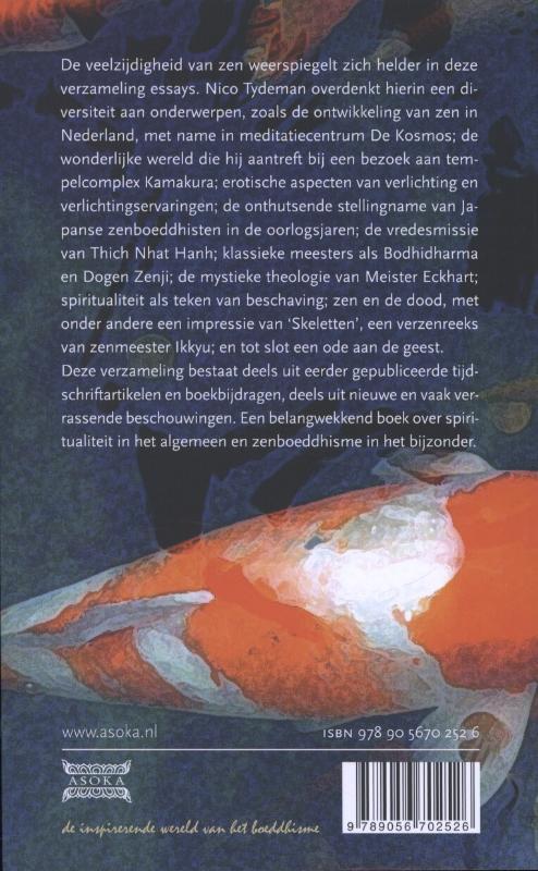Achterkant van De gouden karper is uit het net
