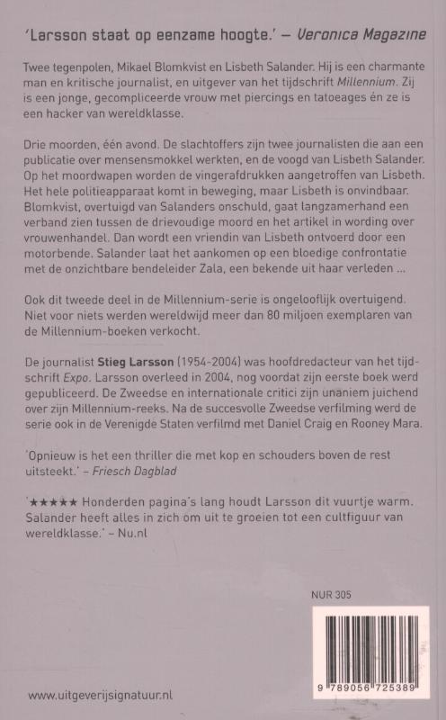 Achterkant van De vrouw die met vuur speelde