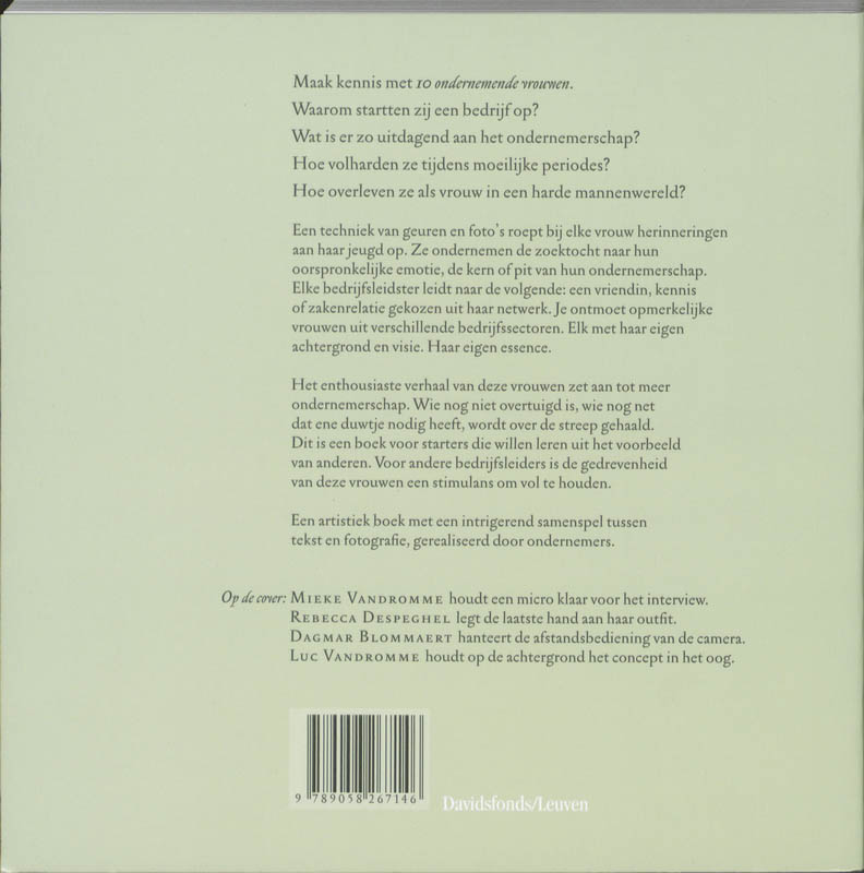 Achterkant van Essence