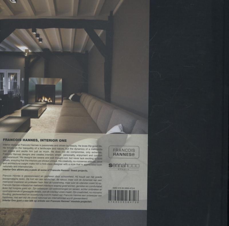 Achterkant van Interior one