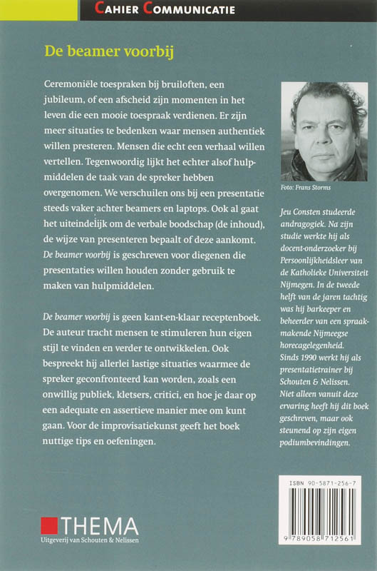 Achterkant van De beamer voorbij