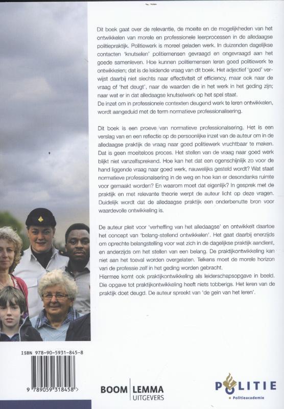 Achterkant van Vragen naar goed politiewerk