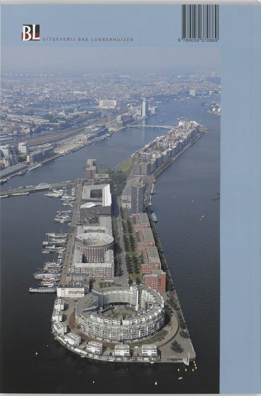 Achterkant van Amsterdam onbewolkt 1