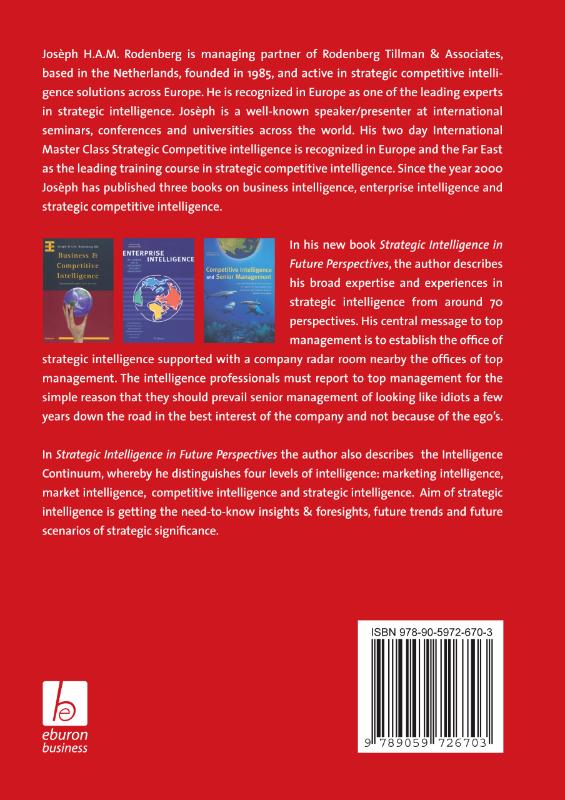 Achterkant van Strategic intelligence in future perspectives