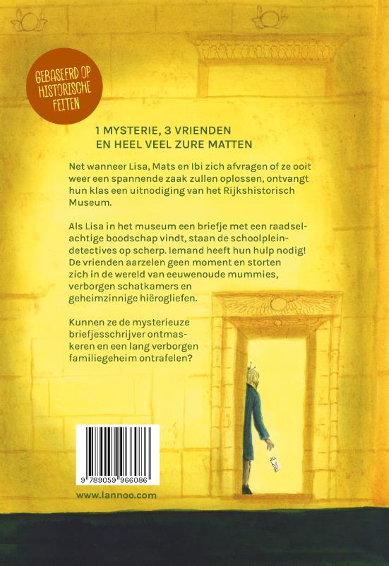 Achterkant van De schoolpleindetectives en de vergeten mummie