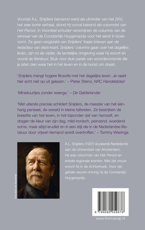 Achterkant van Voordeel Schutter