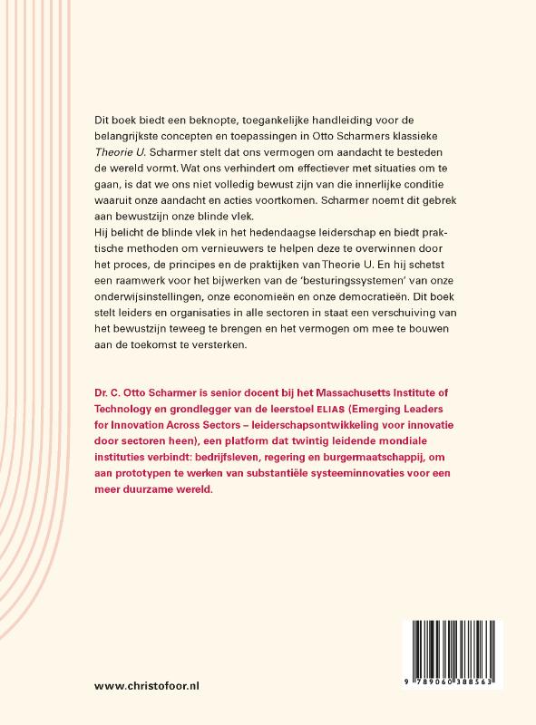 Achterkant van De essentie van Theorie U