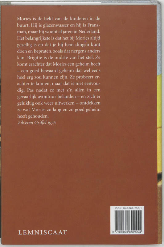 Achterkant van Het geheim van Mories Besjoer
