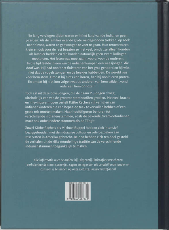 Achterkant van Pijljongen en de geesthonden