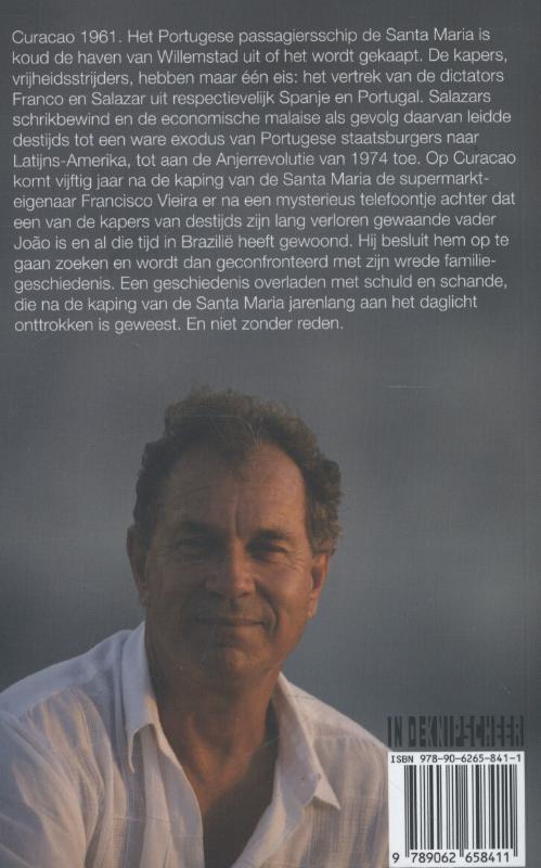 Achterkant van De supermarkt van Vieira