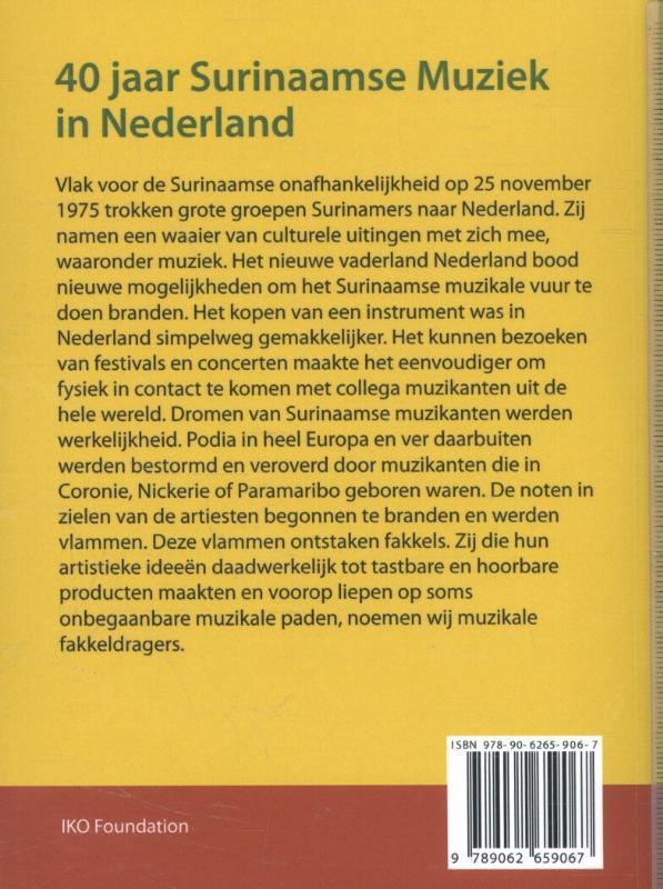 Achterkant van 40 Jaar Surinaamse muziek in Nederland