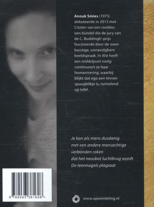 Achterkant van Wie heeft een middelpunt nodig
