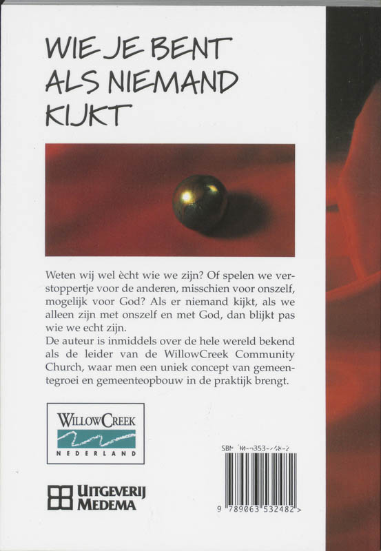 Achterkant van Wie je bent als niemand kijkt