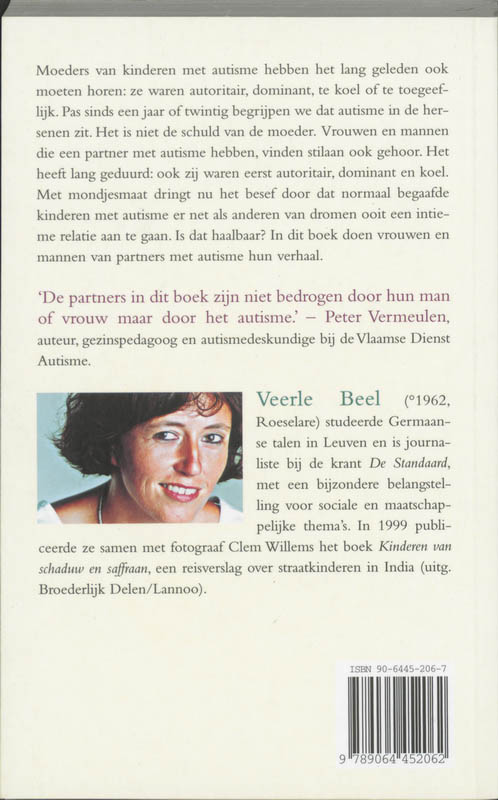 Achterkant van Dag vreemde man