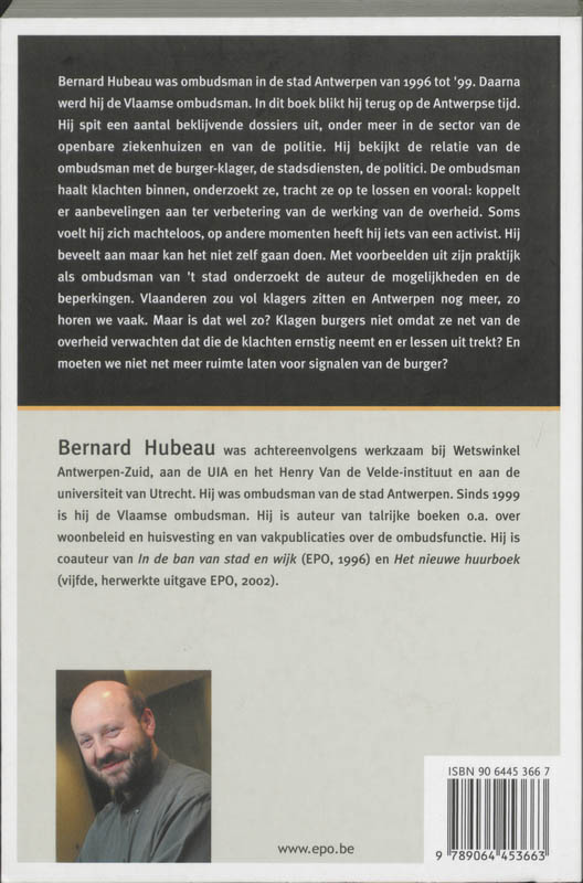 Achterkant van De ombudsman van de stad