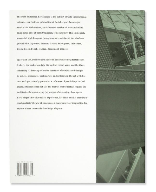 Achterkant van Space and the Architect