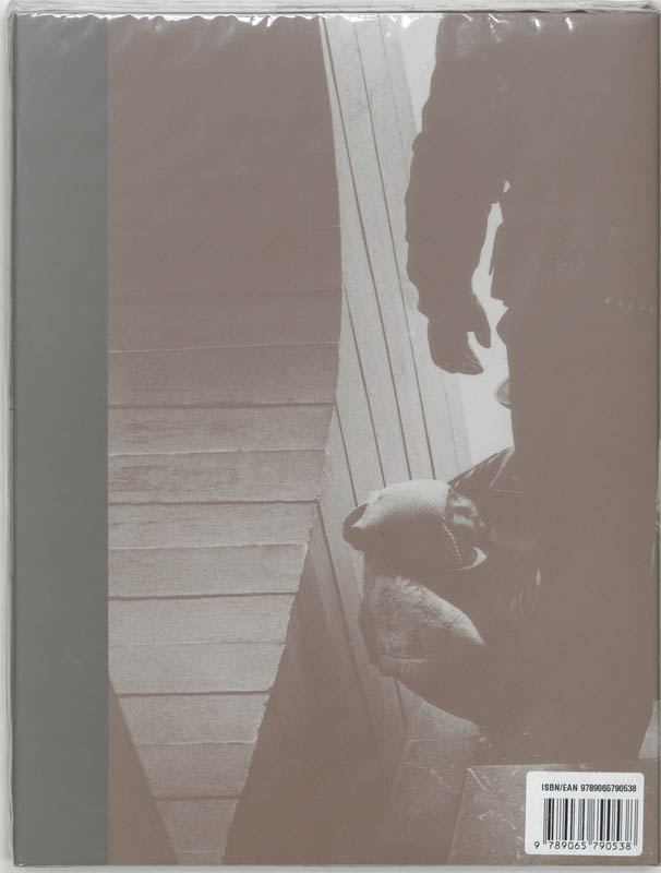Achterkant van Koen Wessing