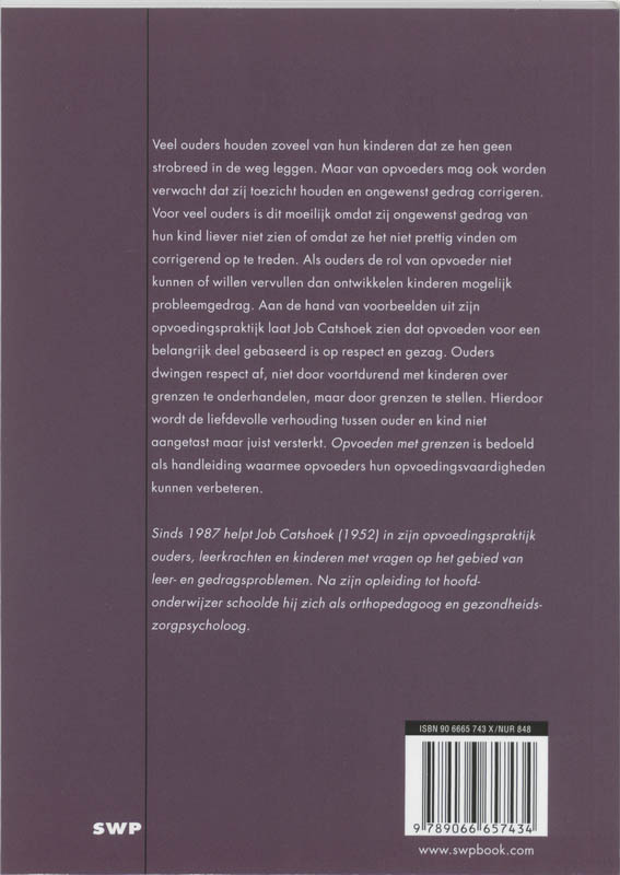 Achterkant van Opvoeden binnen grenzen