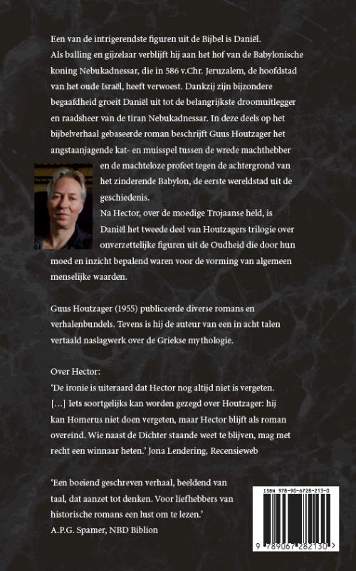 Achterkant van Daniel