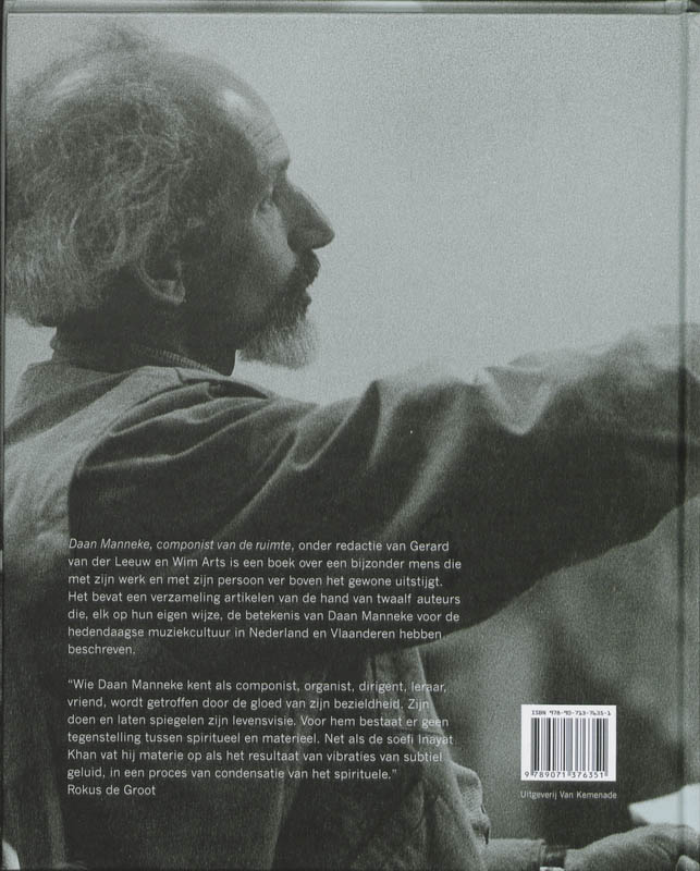 Achterkant van Daan Manneke, componist van de ruimte