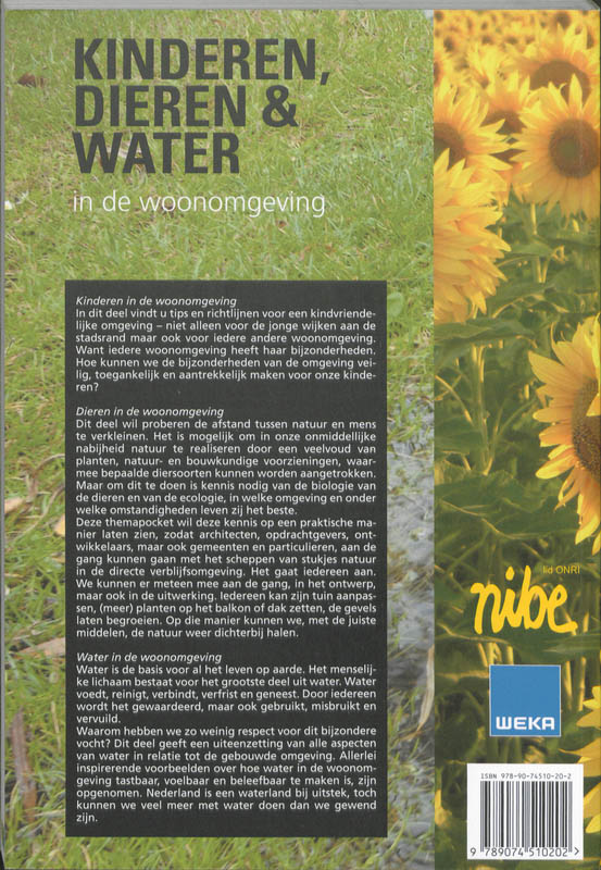 Achterkant van Kinderen, dieren en water in de woonomgeving