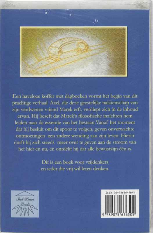 Achterkant van Marek's koffer