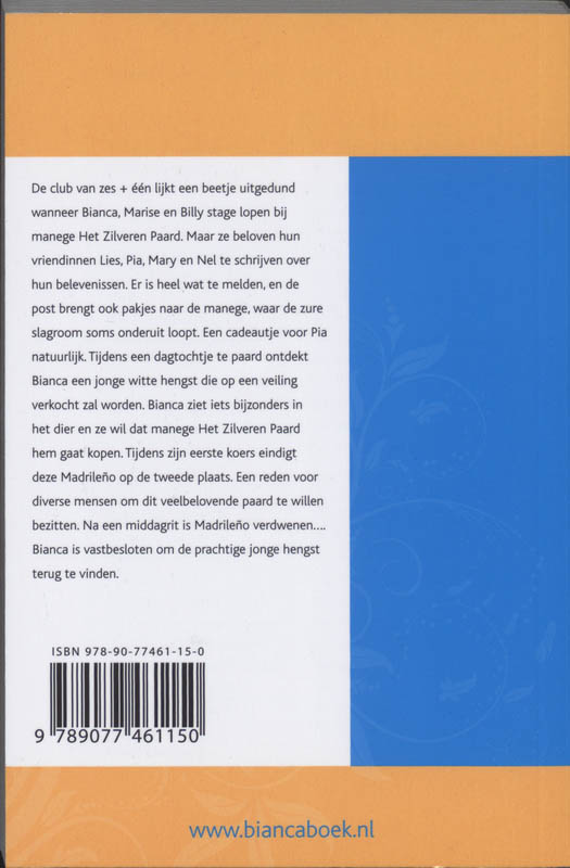 Achterkant van Bianca loopt stage