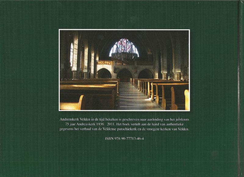 Achterkant van Andreaskerk Velden