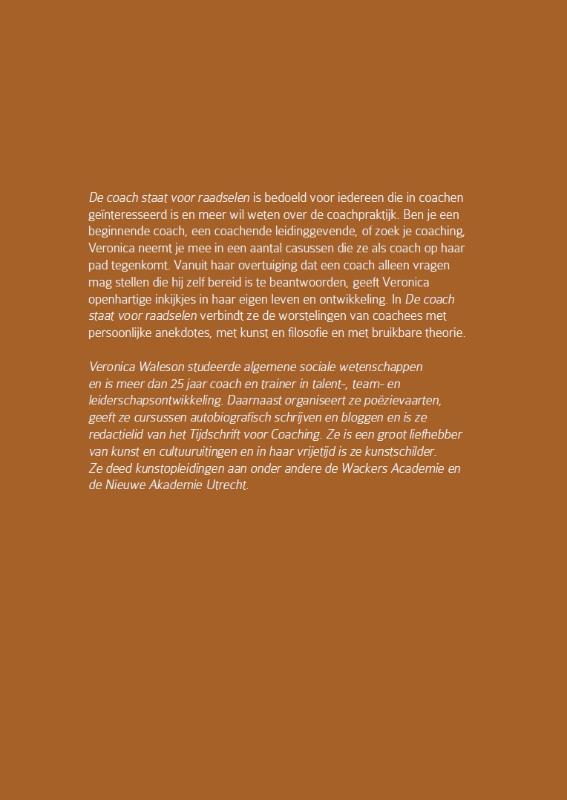 Achterkant van De coach staat voor raadselen