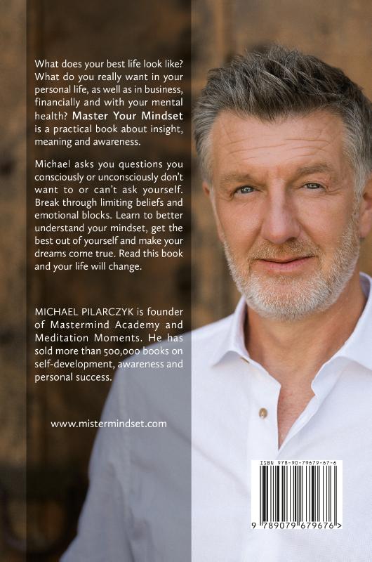 Achterkant van Master your Mindset, Live a Meaningful Life