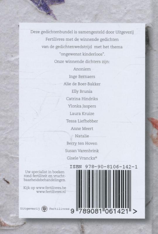 Achterkant van Gedichtenbundel ongewenst kinderloos