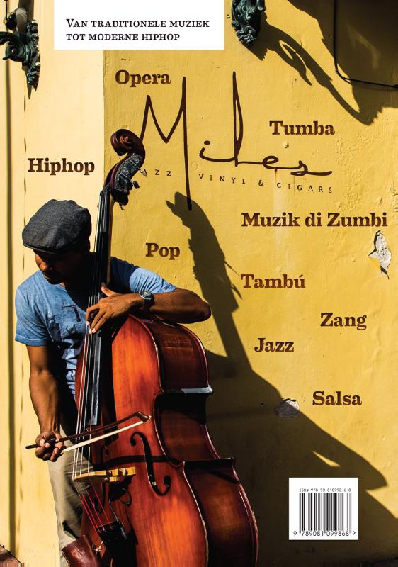 Achterkant van Musika Curacao