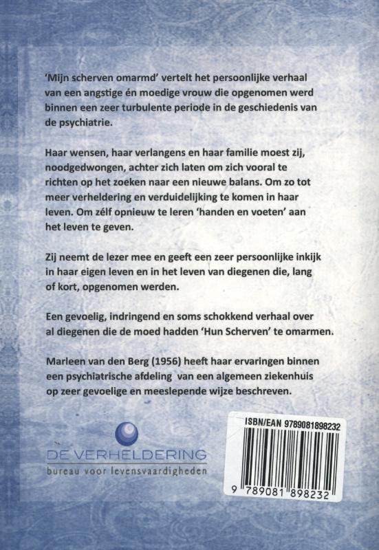 Achterkant van Mijn scherven omarmd