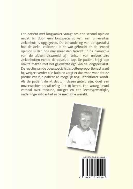 Achterkant van Een klein deurtje dat weer open kon.