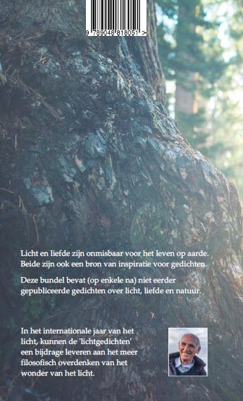Achterkant van Dichter bij het licht
