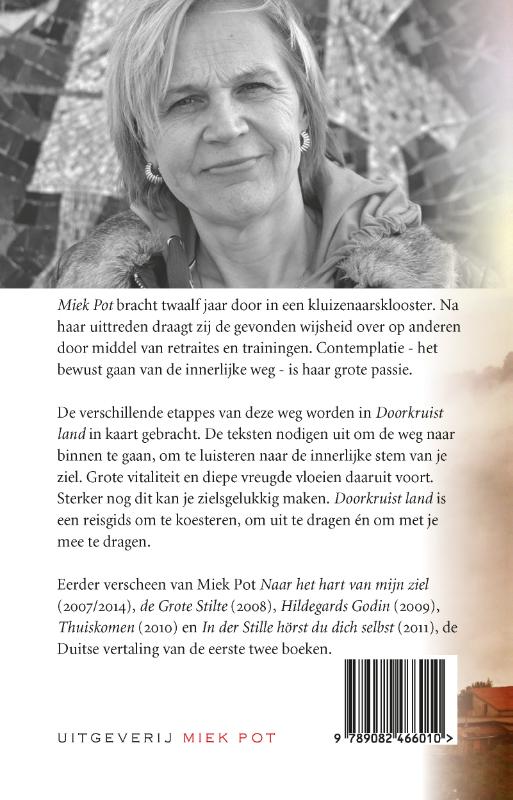 Achterkant van Doorkruist land