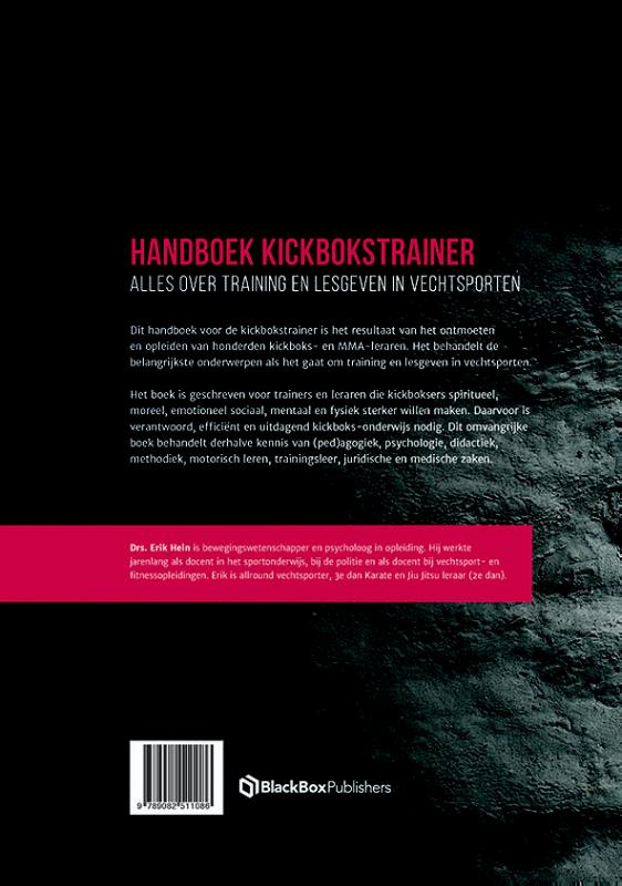 Achterkant van Handboek kickbokstrainer