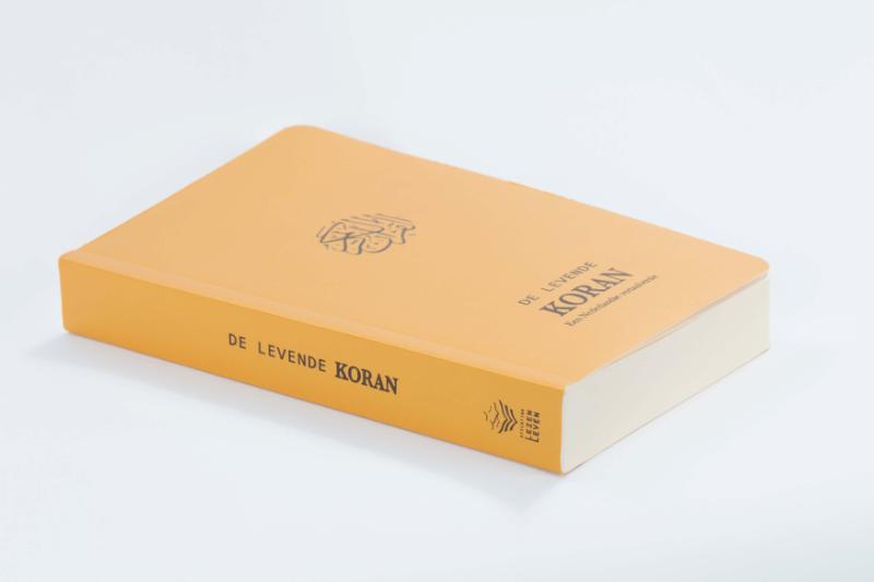 Achterkant van De Levende Koran