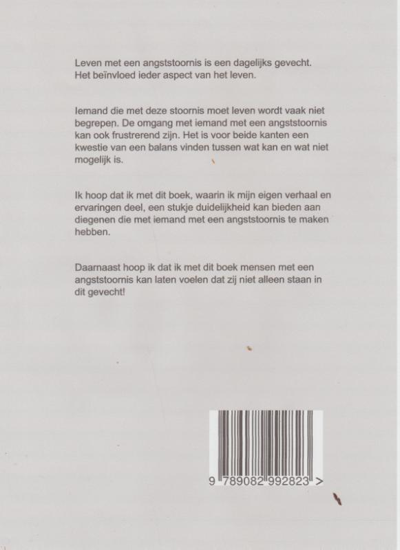 Achterkant van Gevangen door een angststoornis