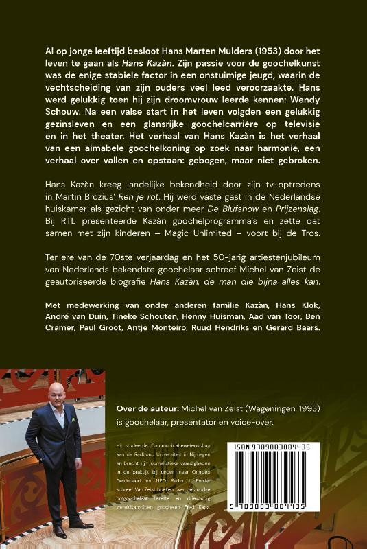 Achterkant van Hans Kazàn, de man die bijna alles kan