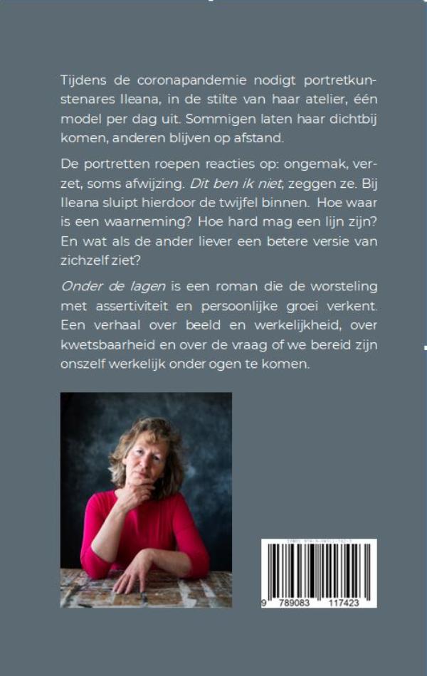 Achterkant van Onder de lagen