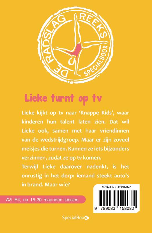 Achterkant van Lieke turnt voor tv