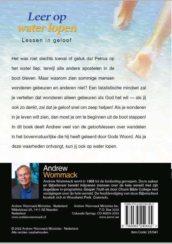 Achterkant van Leer op water lopen