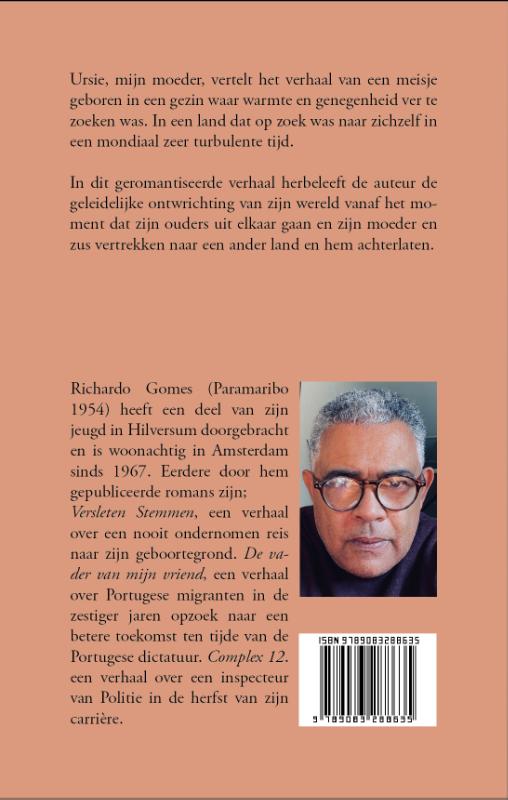 Achterkant van Ursie, mijn moeder