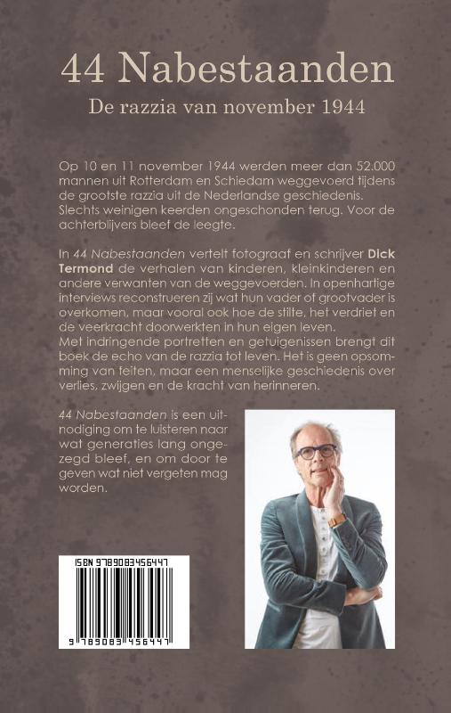 Achterkant van 44 nabestaanden