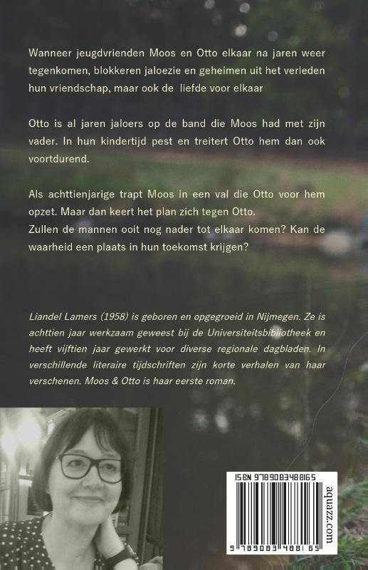Achterkant van MOOS & OTTO