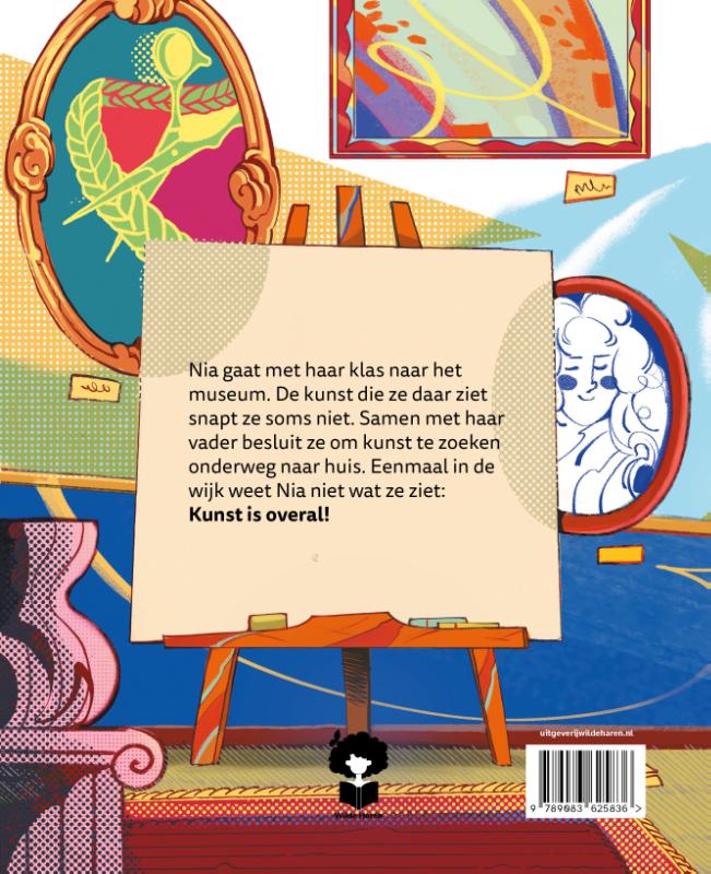 Achterkant van Nia ziet het