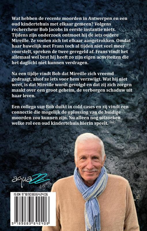 Achterkant van Verbogen schaduw