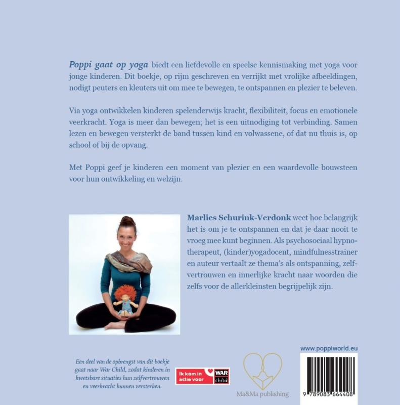 Achterkant van Poppi gaat op yoga